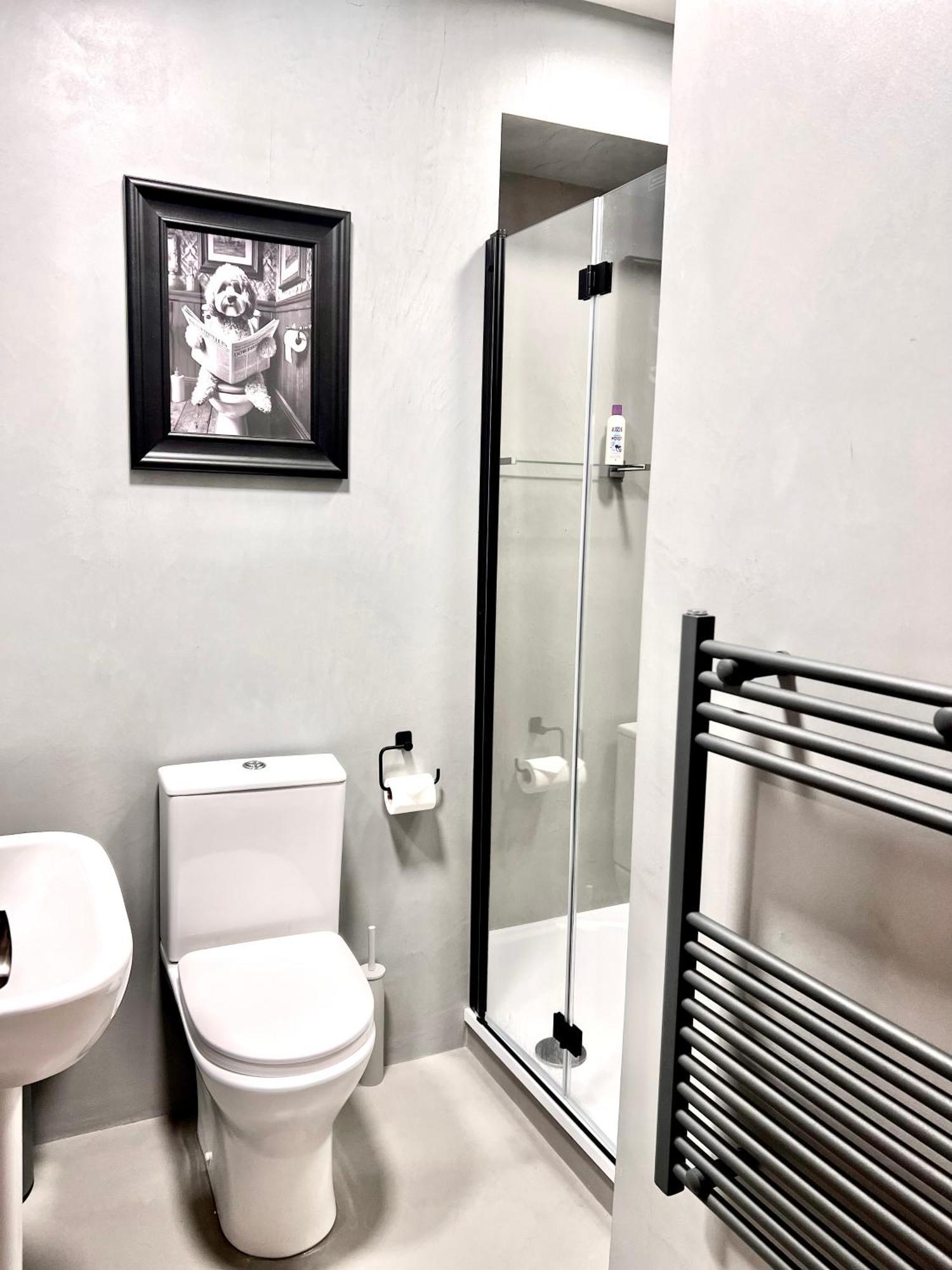 Fully Refurbed 2025 1 Minute To Old Street Station Apartment