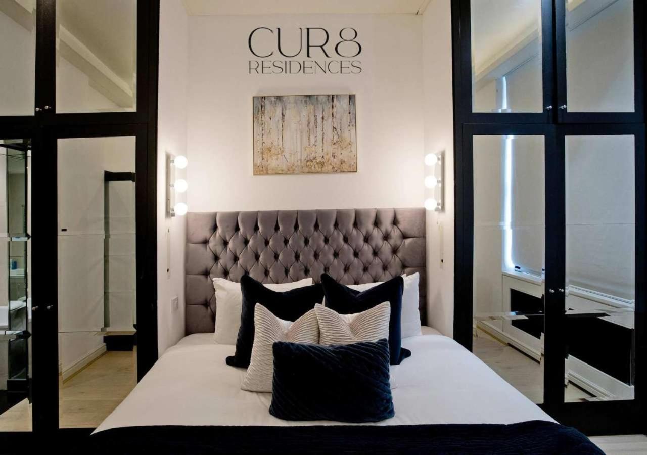 Apartment Harrods Hideaway 3 Bedroom Flat
