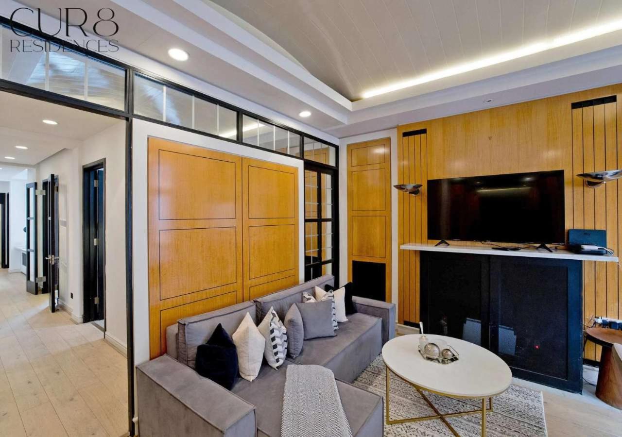 Apartment Harrods Hideaway 3 Bedroom Flat