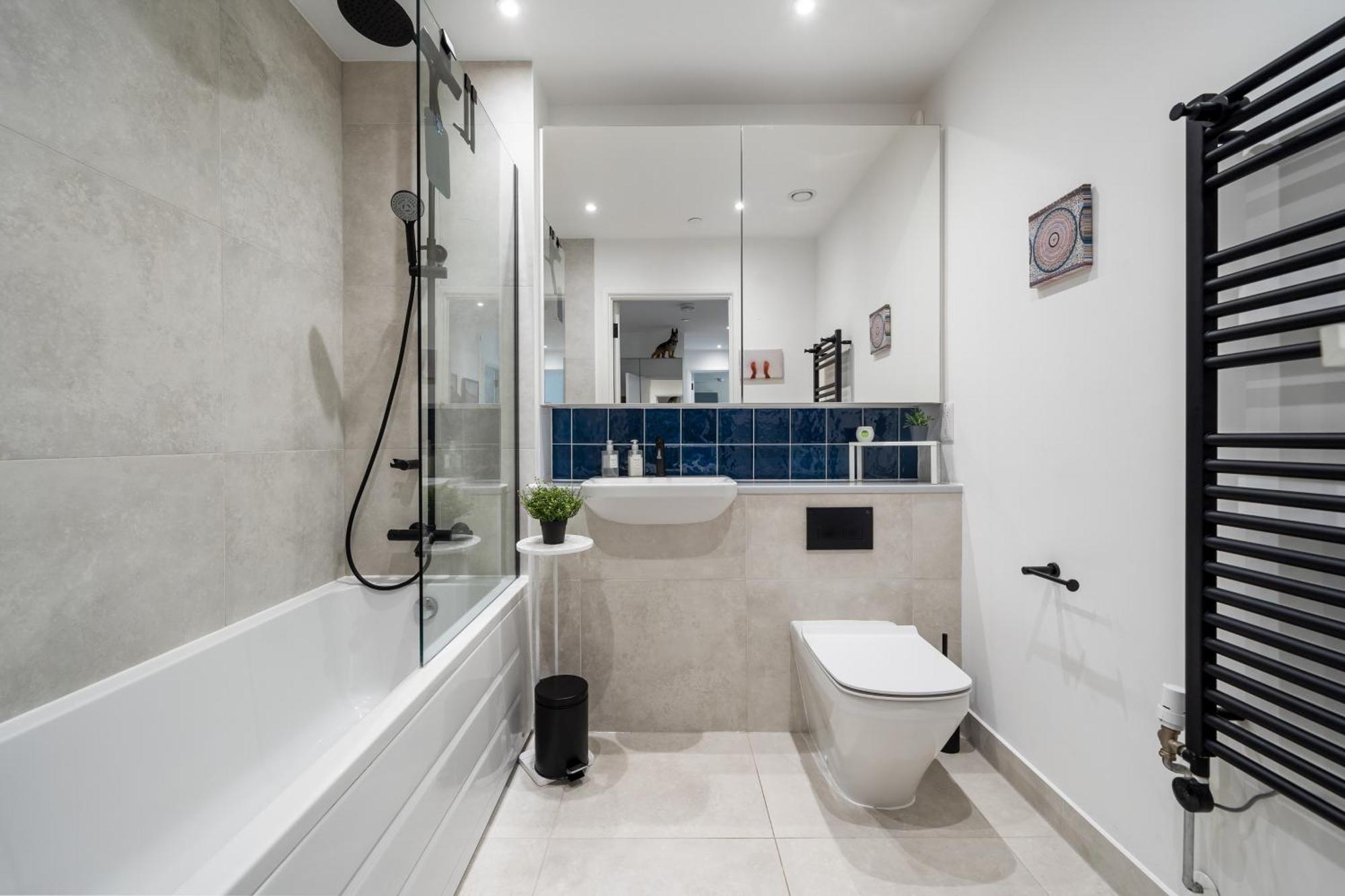 Impeccable Modern 2br Peachy Apartamento