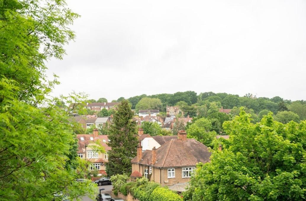 Apartment Contemporary 2 Bed Loft Honor Oak, *
