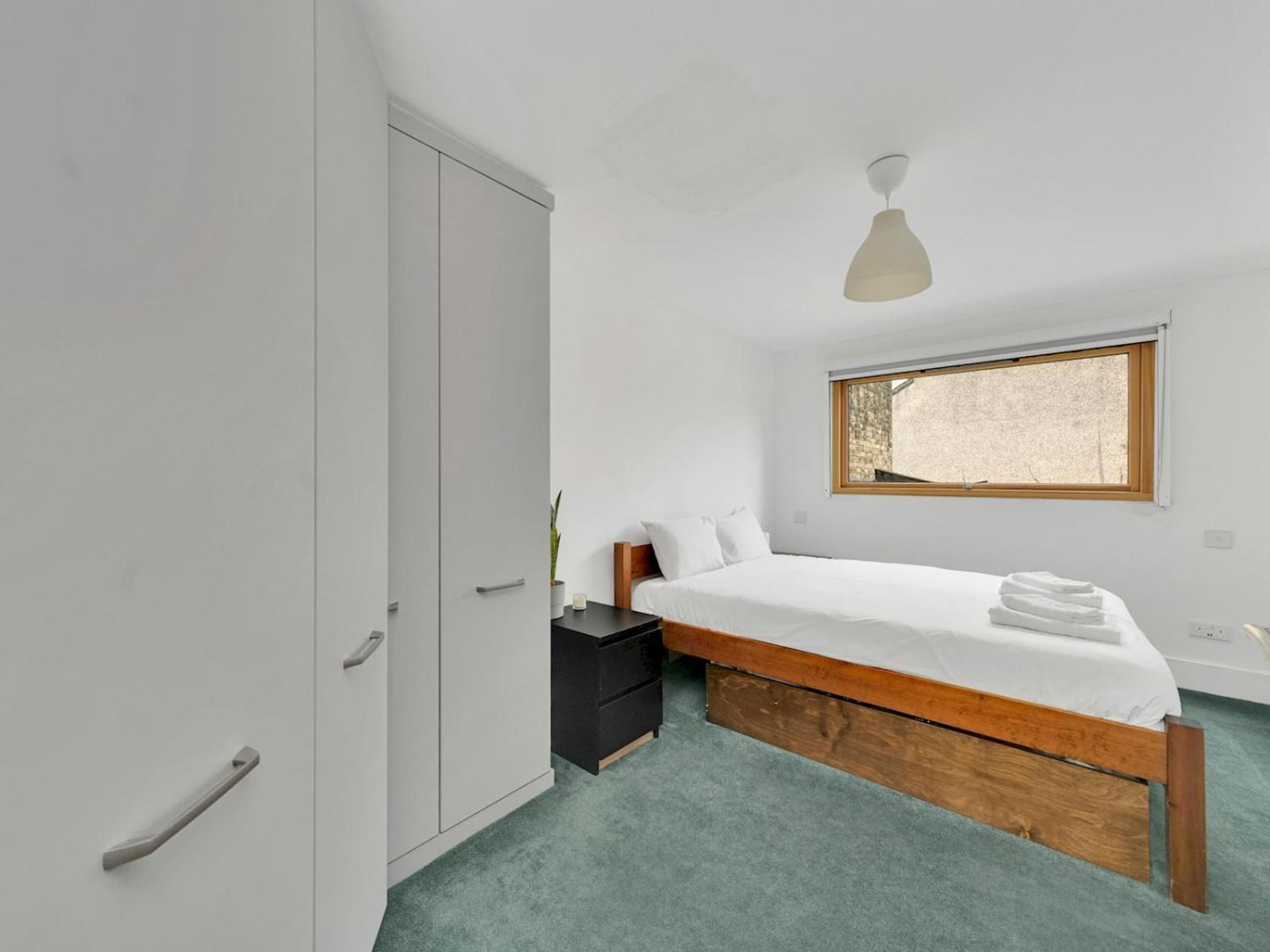 Pass The Keys Family W Beautiful Renovated Kitchen Holiday home
