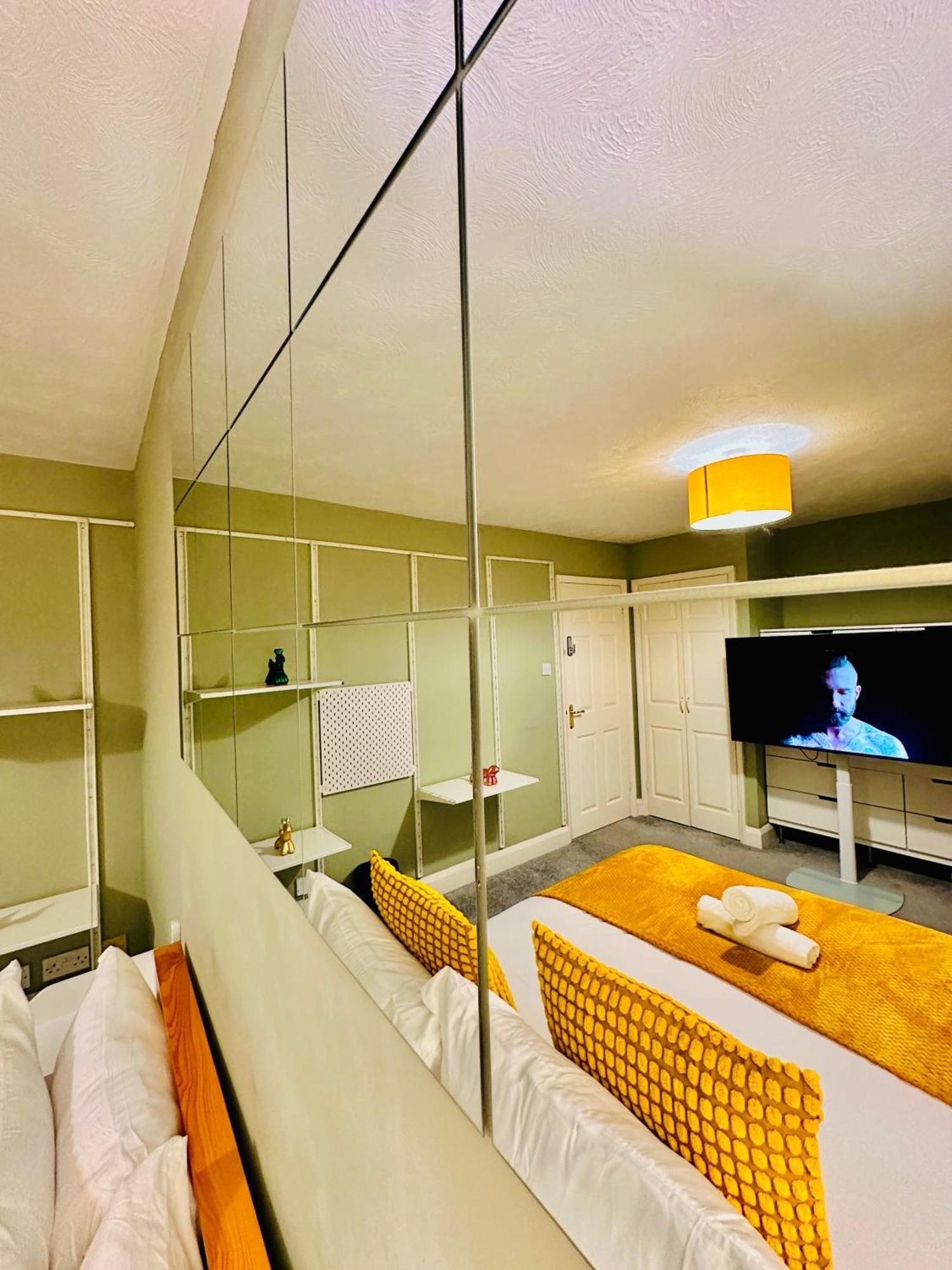 Guest house Opulent Marriott