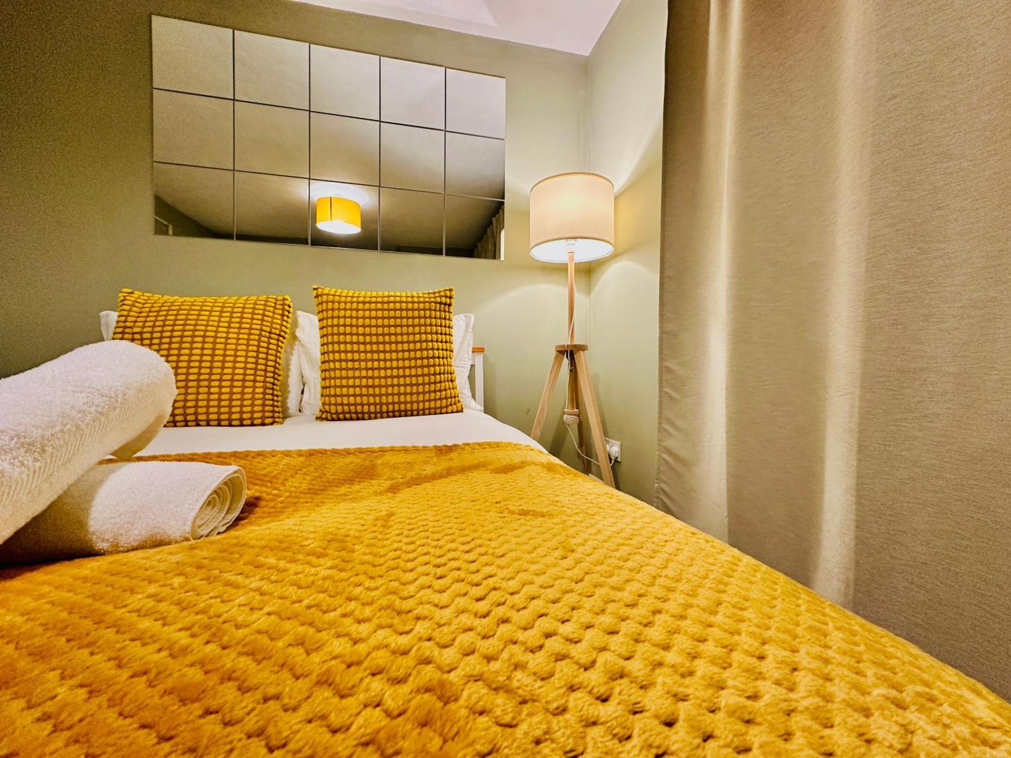 Opulent Marriott Guest house London