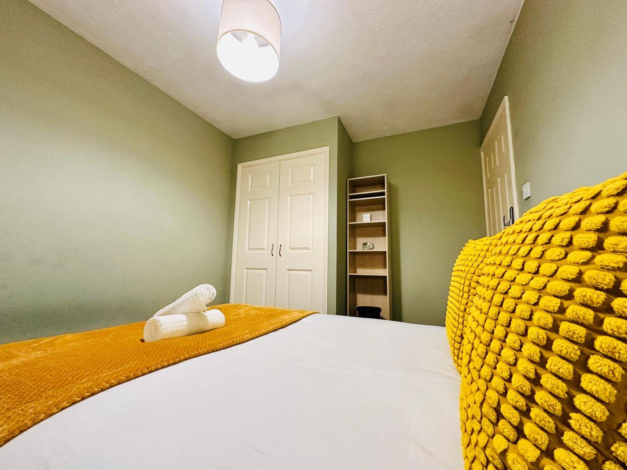 Opulent Marriott Guest house