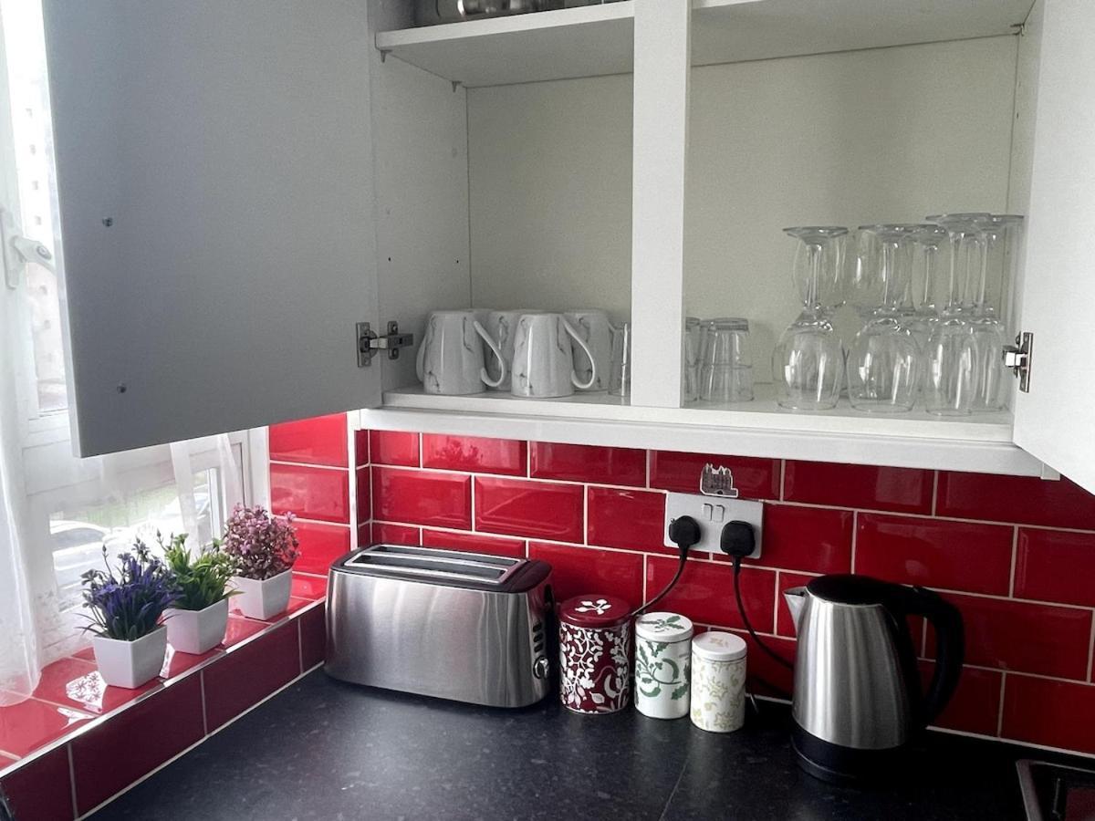 Charming Flat In * London