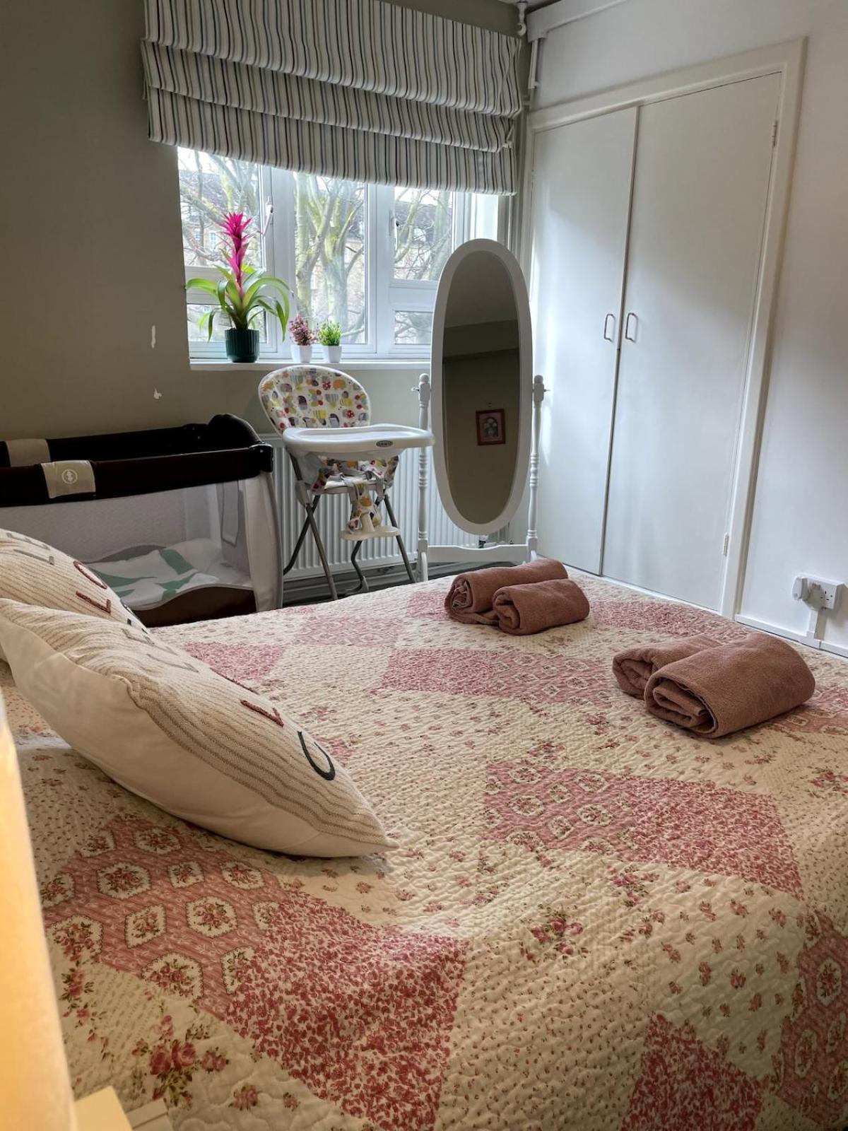 Charming Flat In * London