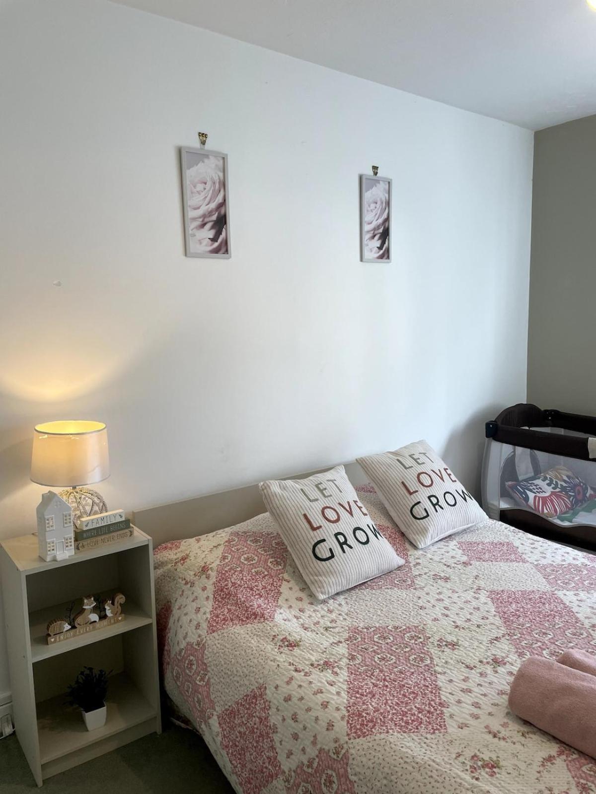 Apartment Charming Flat In London