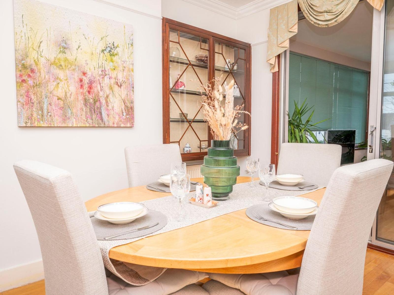 Spacious 3bedroom House Near Crystal Palace Pass The Keys Holiday home London