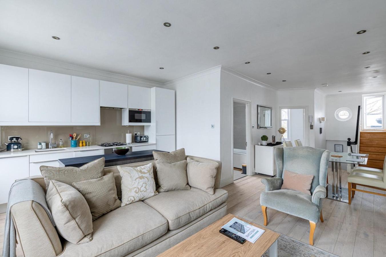 Stylish 2br Chelsea Penthouse With Private Rooftop Apartamento Londres