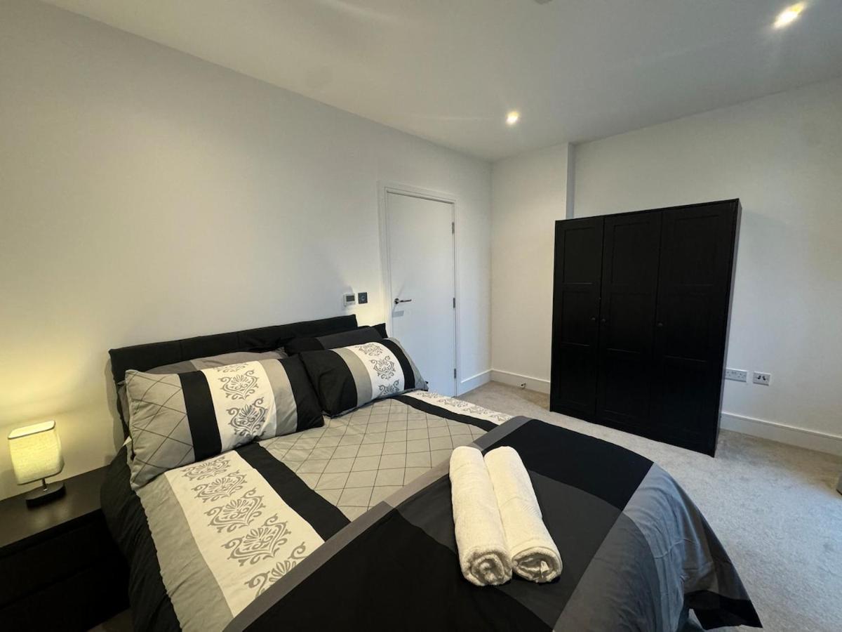 Stunning Luxury 2 Bedroom Apartamento