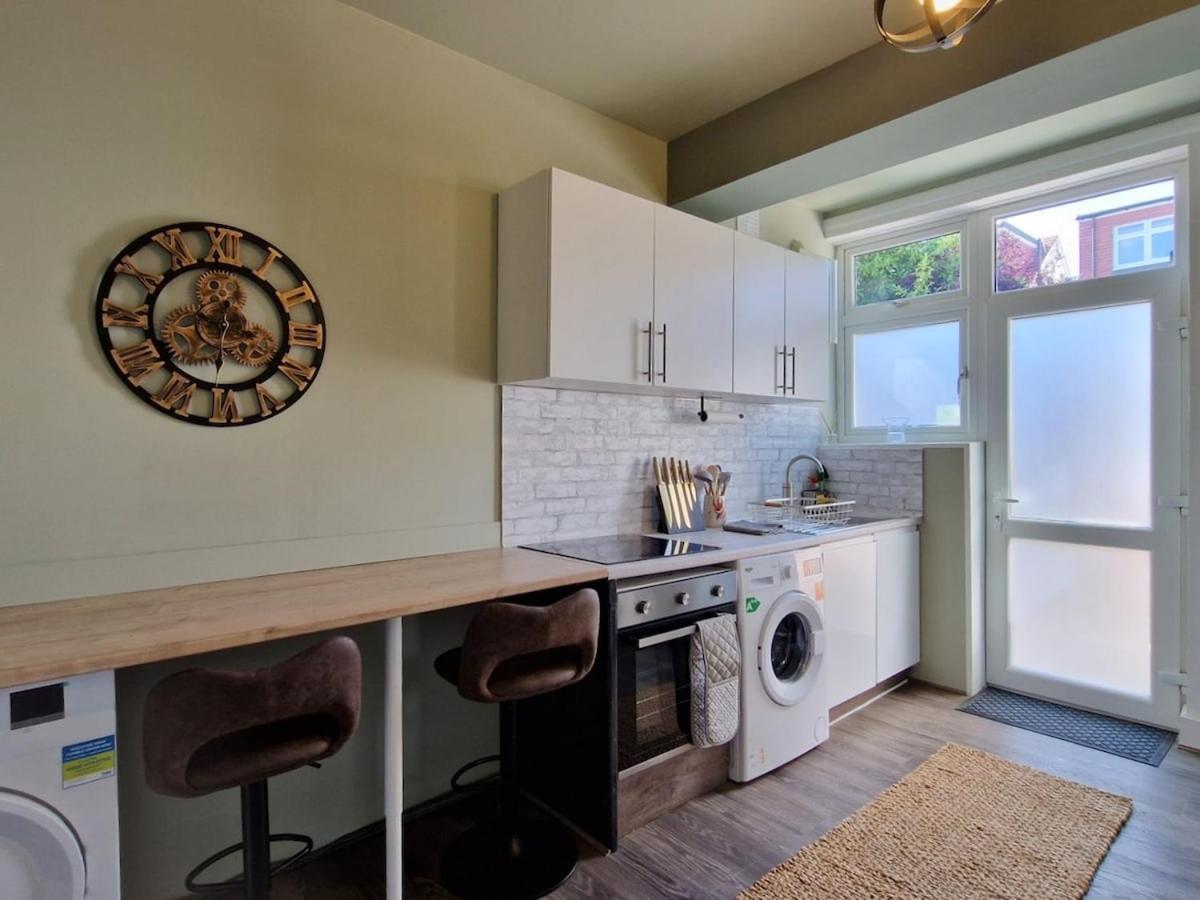 Citystay Garden Modern 1 Bed Flat Golders Nw11 * London