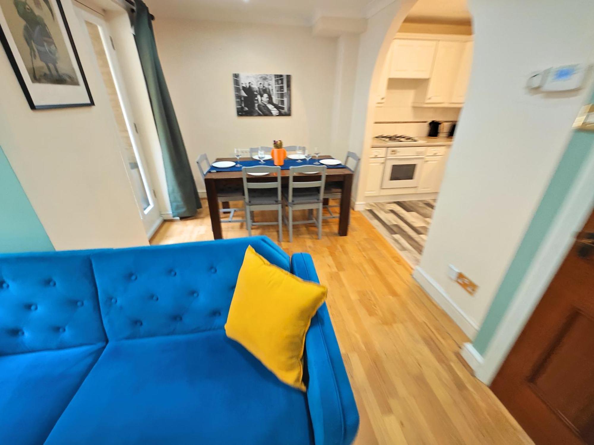 Apartment Charming 3 Bed In London, Abbey Road