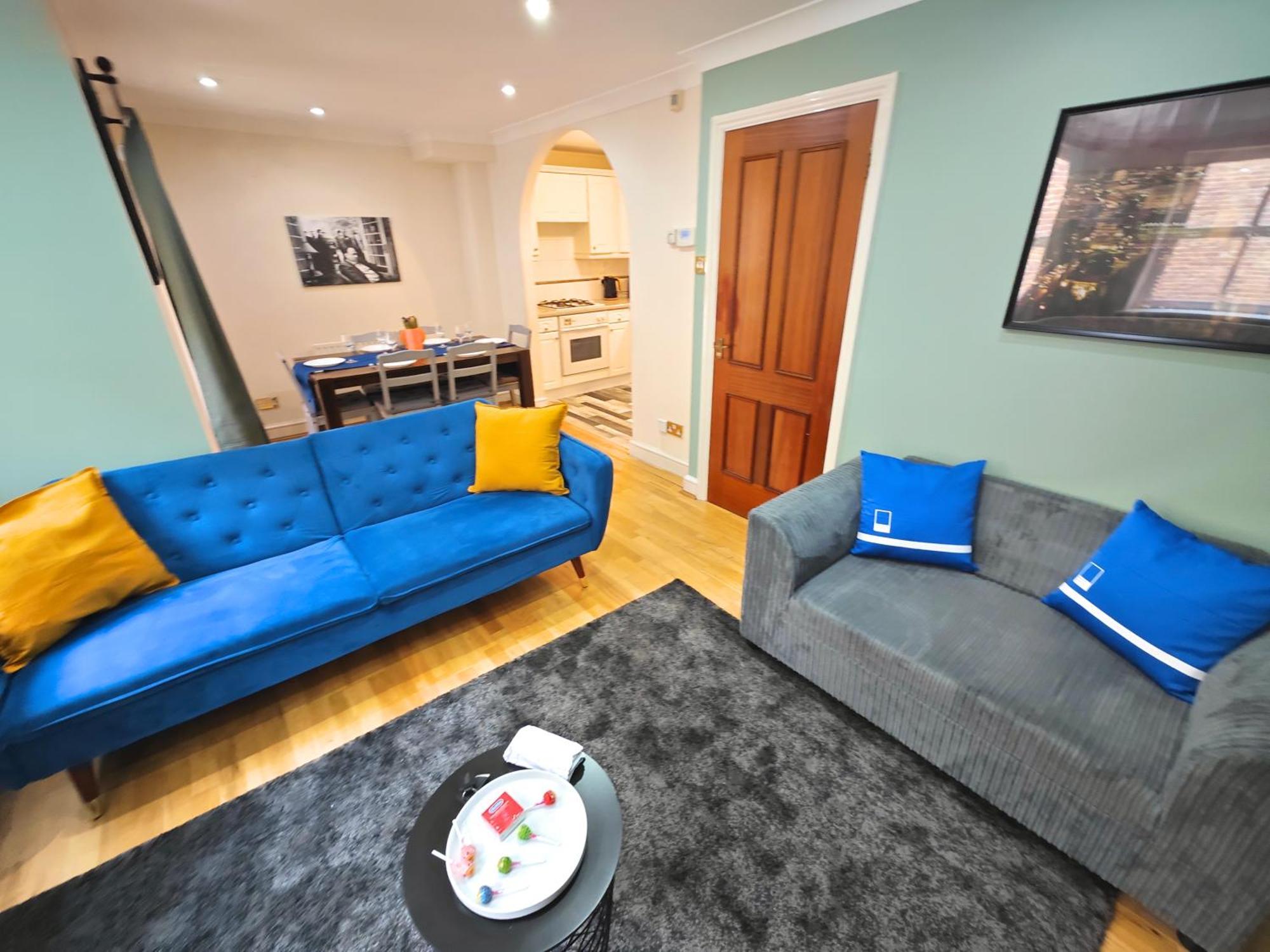 Charming 3 Bed In London, Abbey Road
