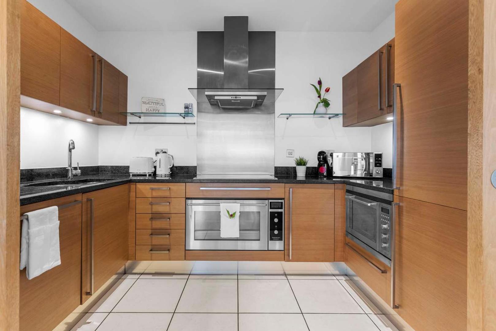 Apartamento Elegant Thames-view 2-bed Haven Gym & Balcony