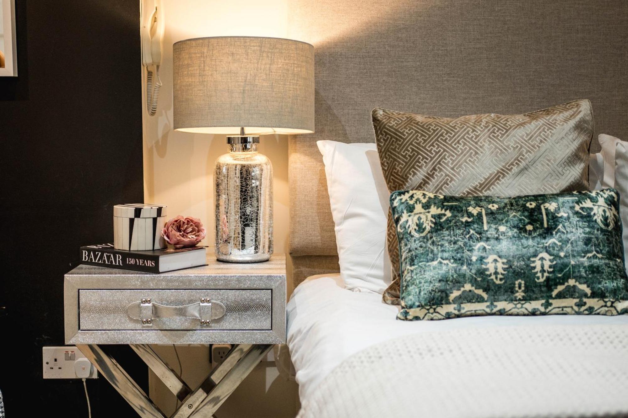 Victoria-luxury House-palace-central London