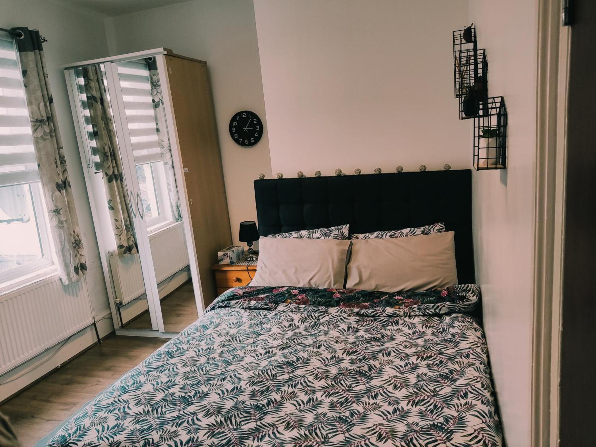 Hospedagem domiciliar Spacious King Size - Zone 2 *