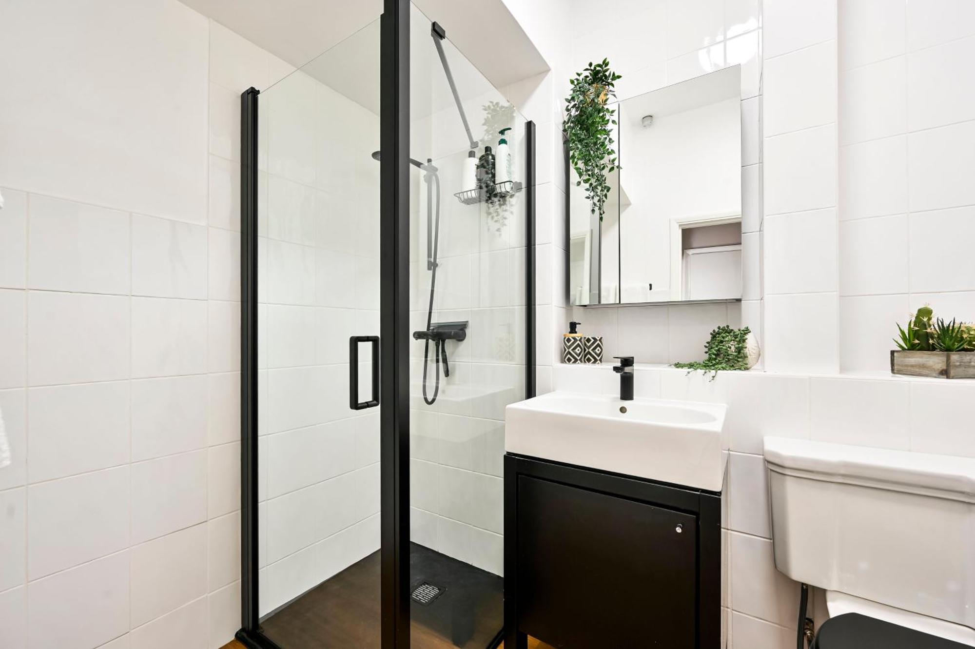 Apartment Spacious Bright 2-3 Bed Flat In Fulham By The Thames