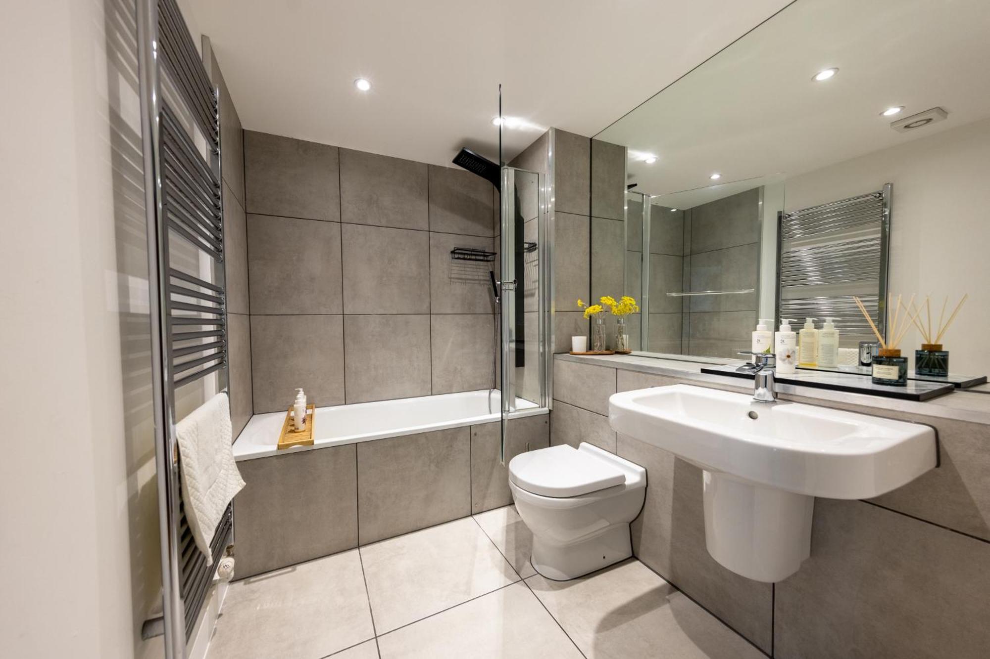 By Spitalfields & Liverpool Street Station Apartment London