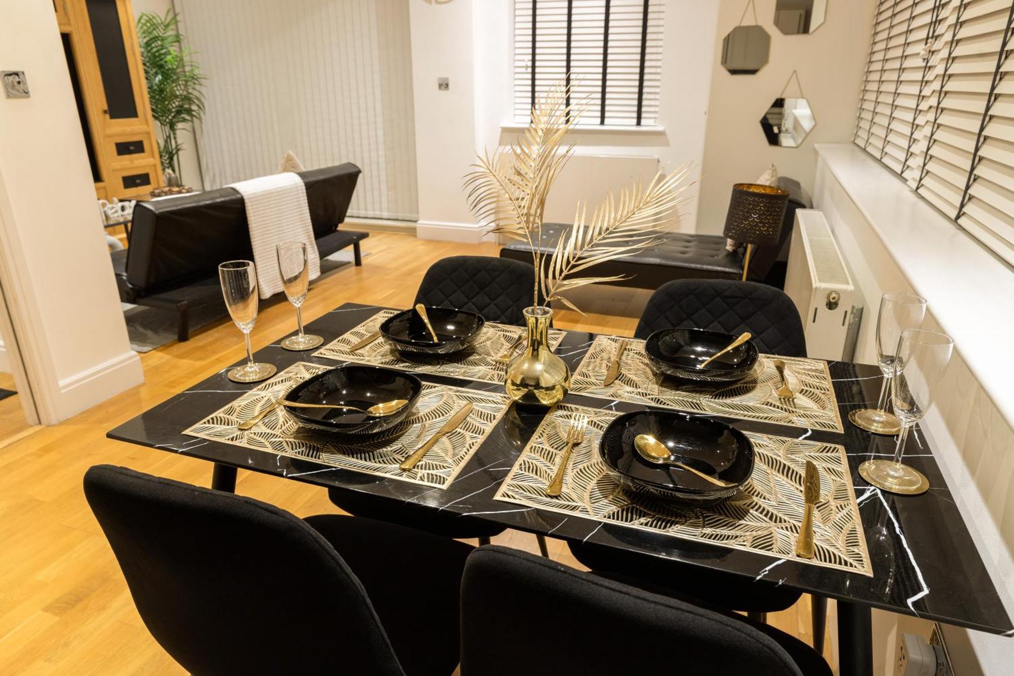 Luxury In Near Big Ben, Buckingham Palace And Eye * London