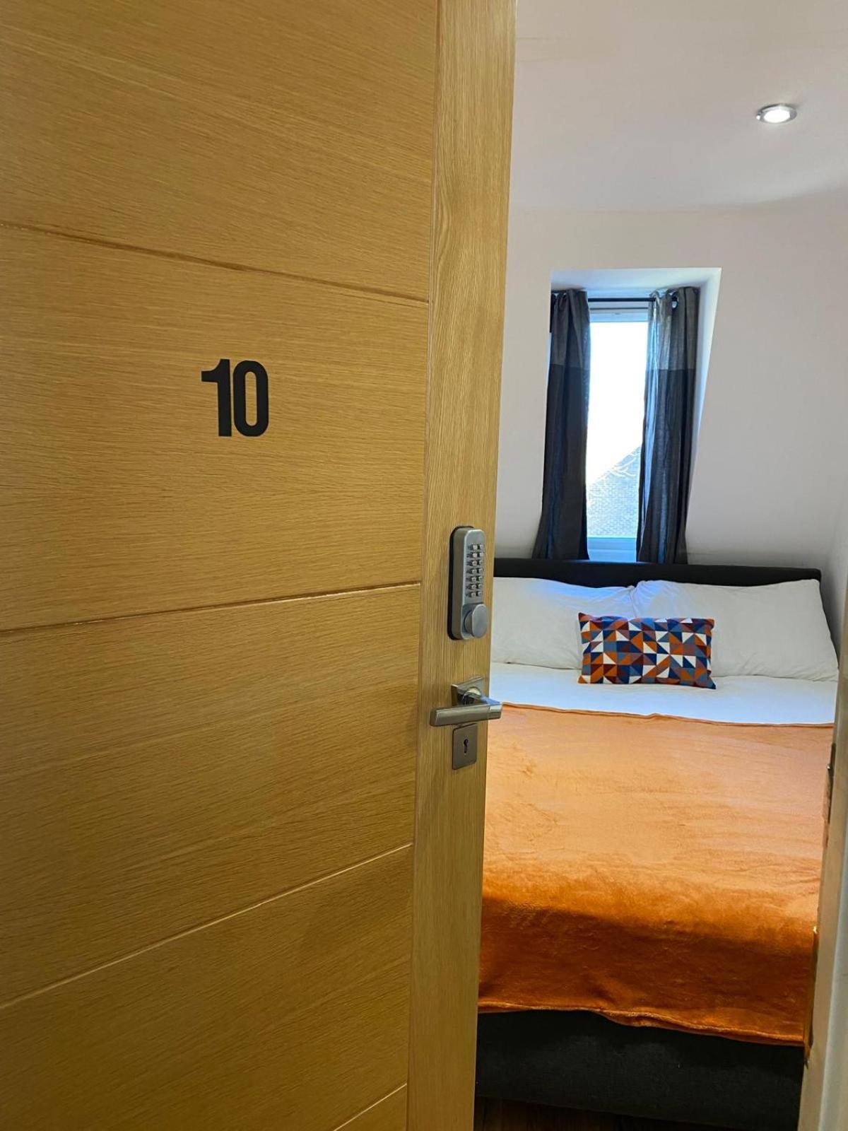 Comfy Bedrooms Near Euston Station - 1 Exmouth Homestay