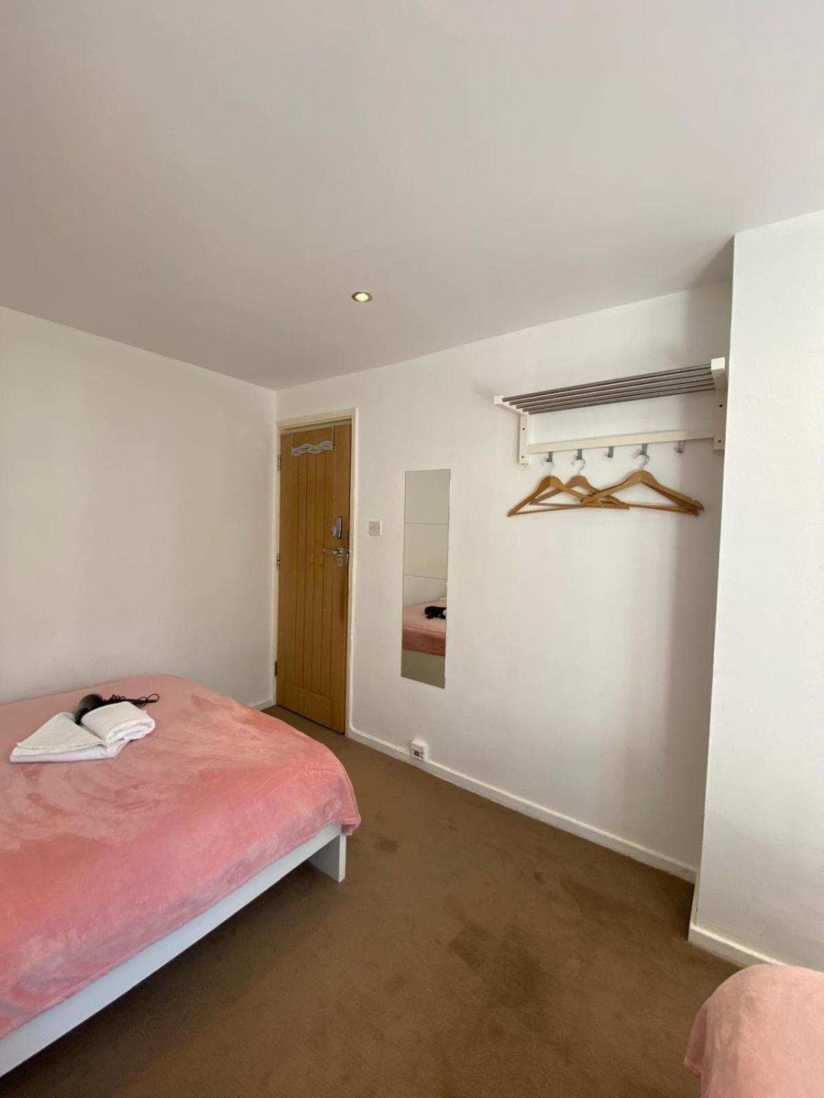 Comfy Bedrooms Near Euston Station - 1 Exmouth Homestay London