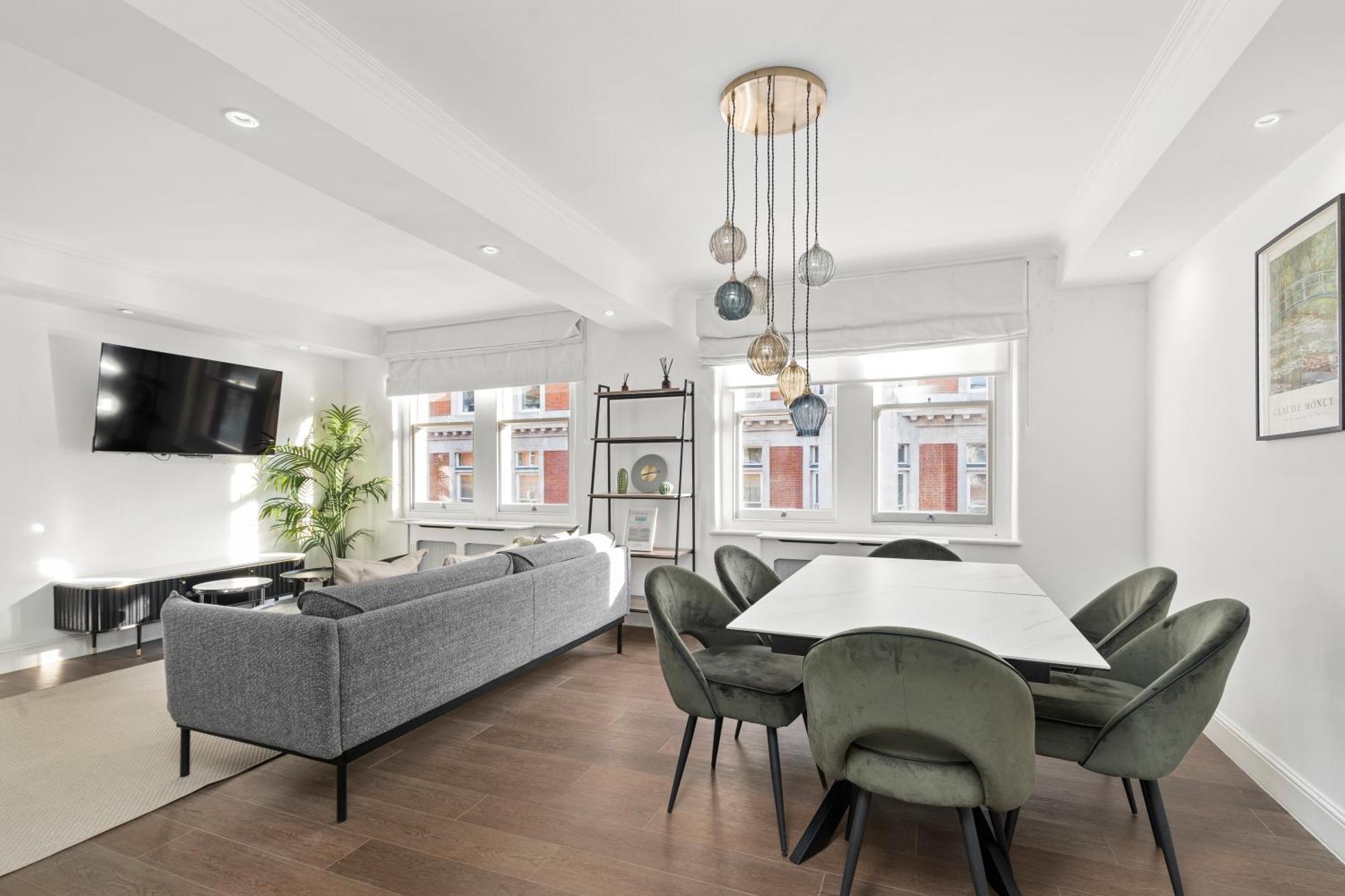 Luxury - Fitzrovia London