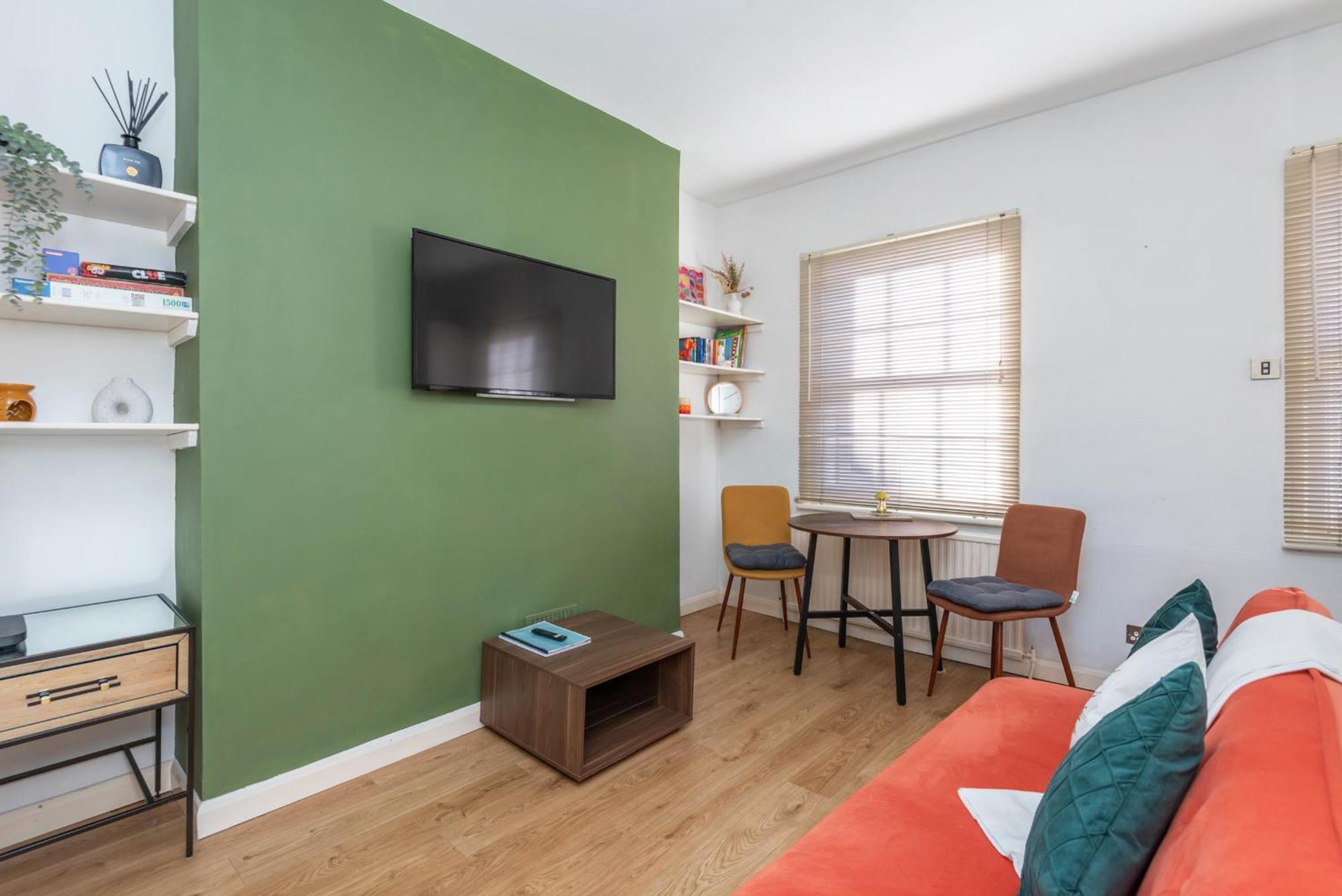 Apartment In Marylebone, London