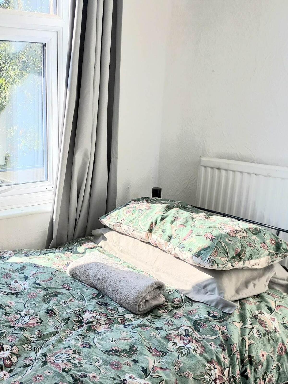 Seven Spots Apartment London