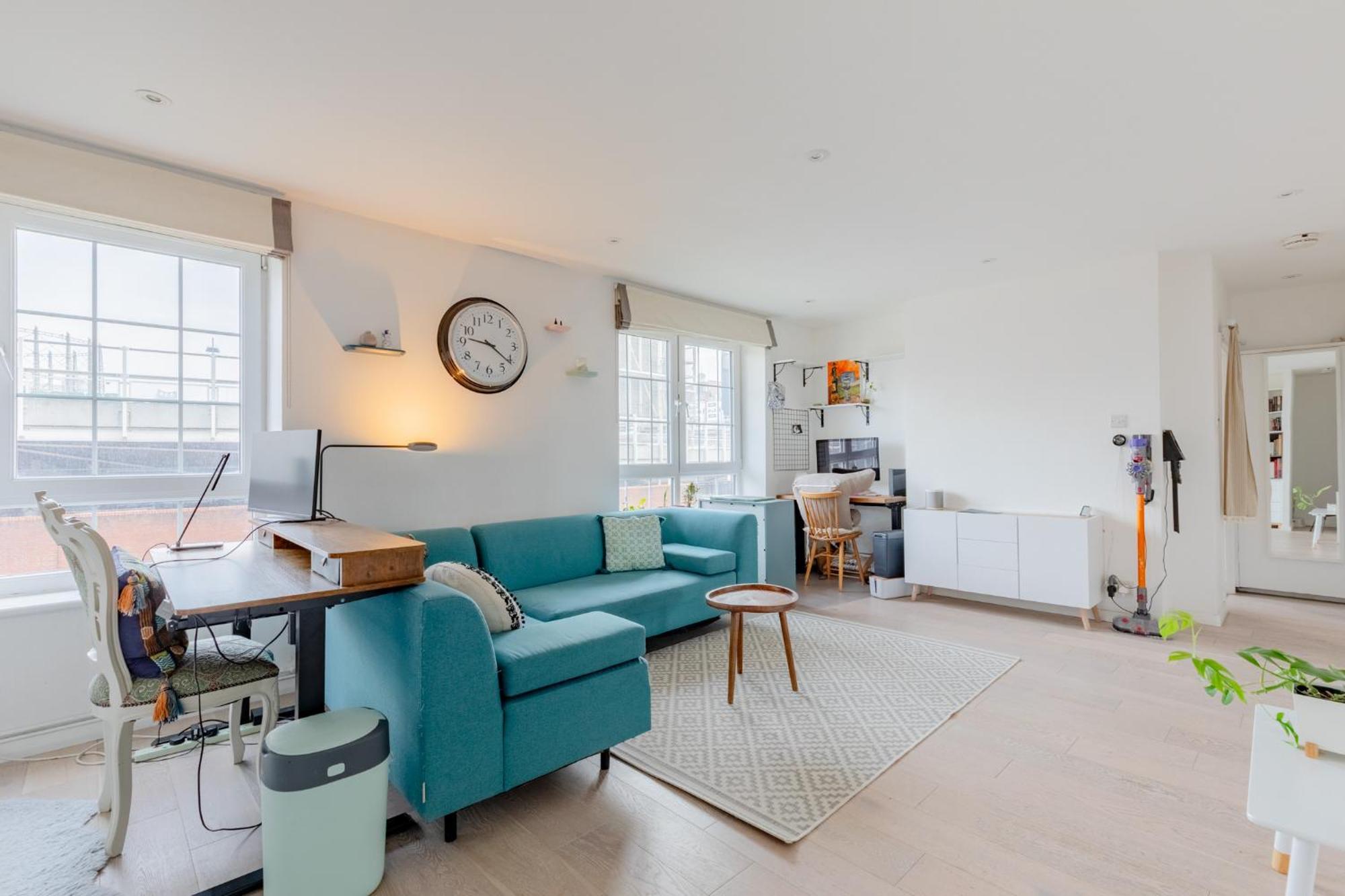 Apartment Bright Well Located 2bd Flat South East *
