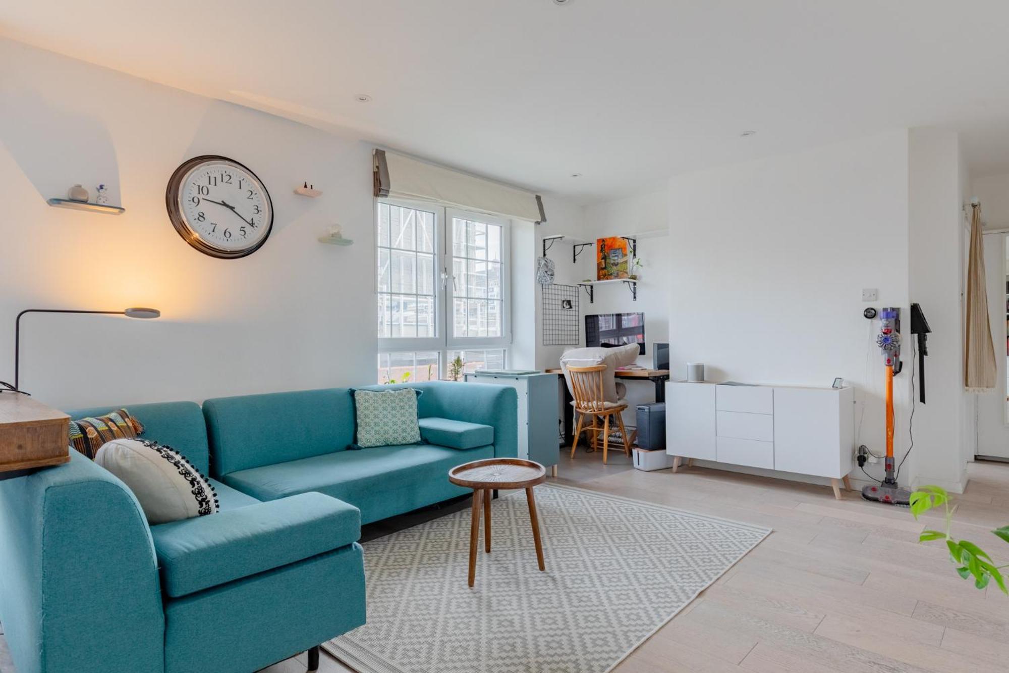 Bright Well Located 2bd Flat South East *