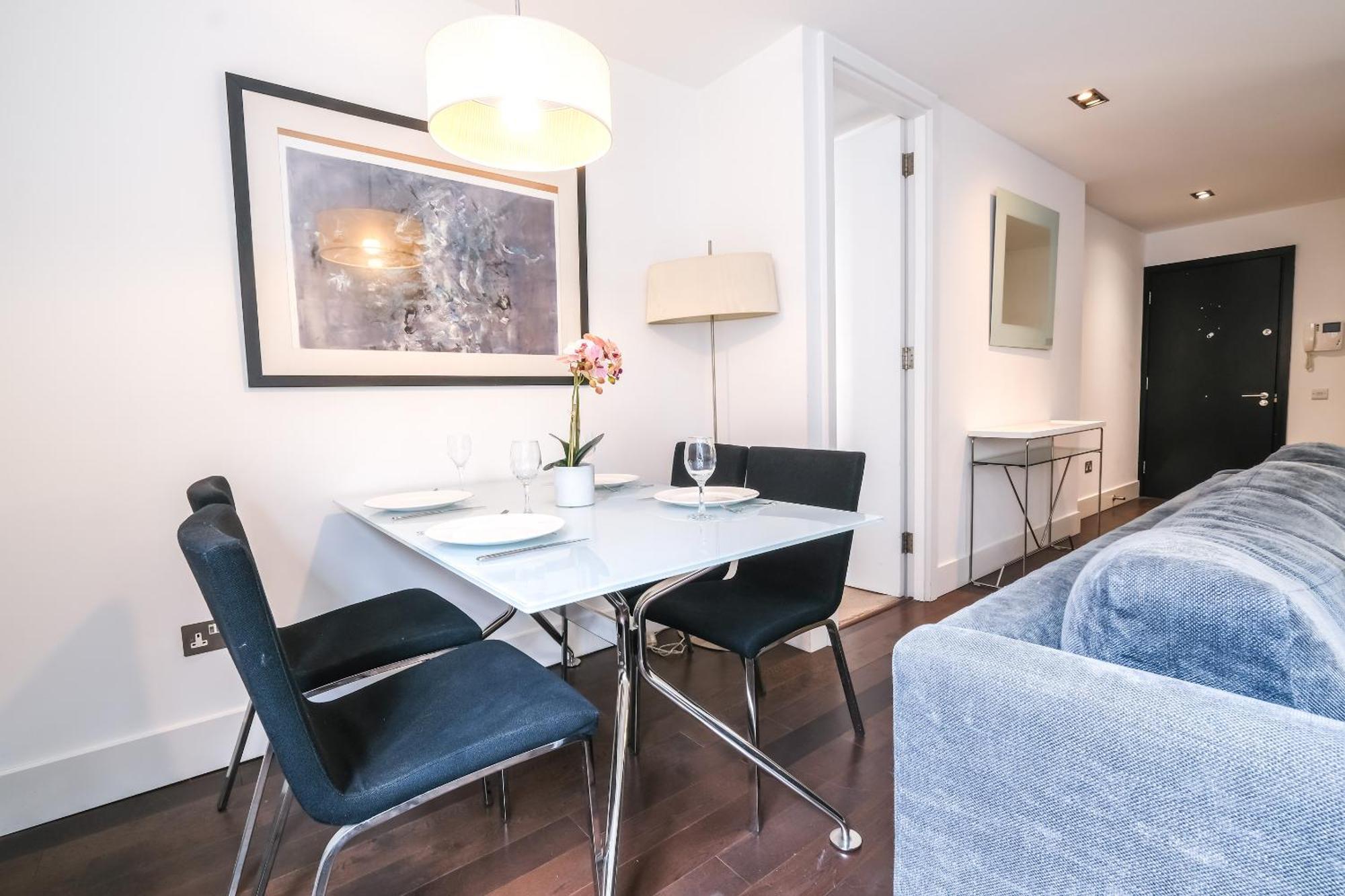 Charming 1br, 2min From Monument Station! Apartamento *
