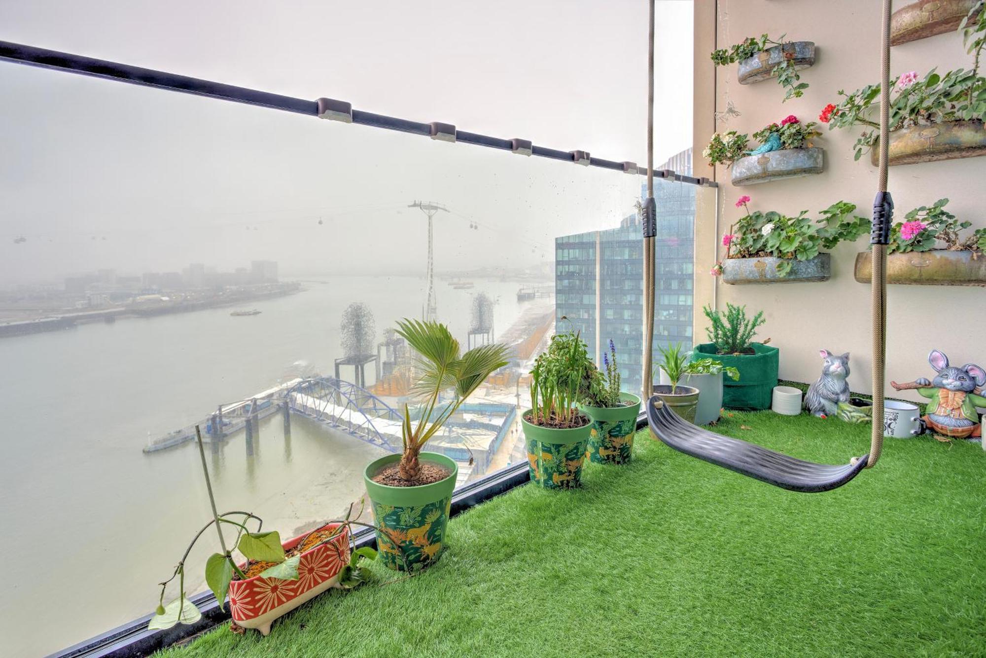 Trendy 3-bed, 2-bath - O2 Escape - Your Ideal Apartment London