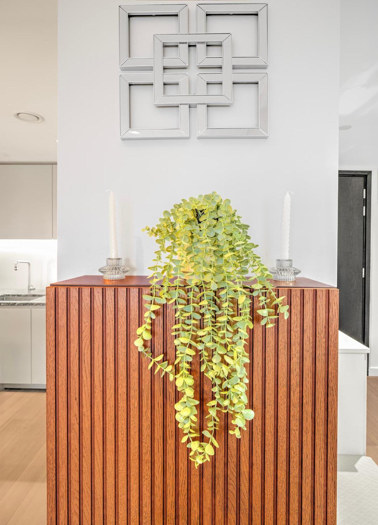 Apartment Trendy 3-bed, 2-bath - O2 Escape - Your Ideal *