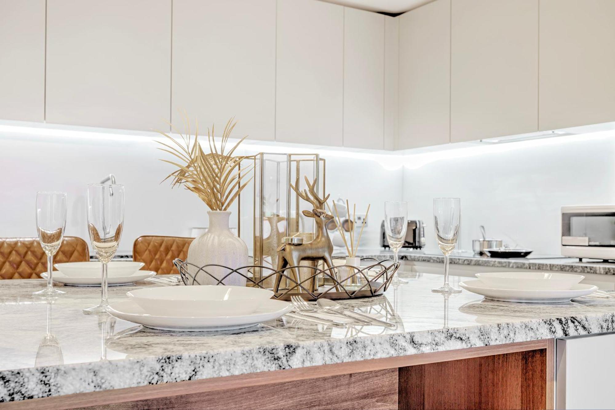 Trendy 3-bed, 2-bath - O2 Escape - Your Ideal Apartment London