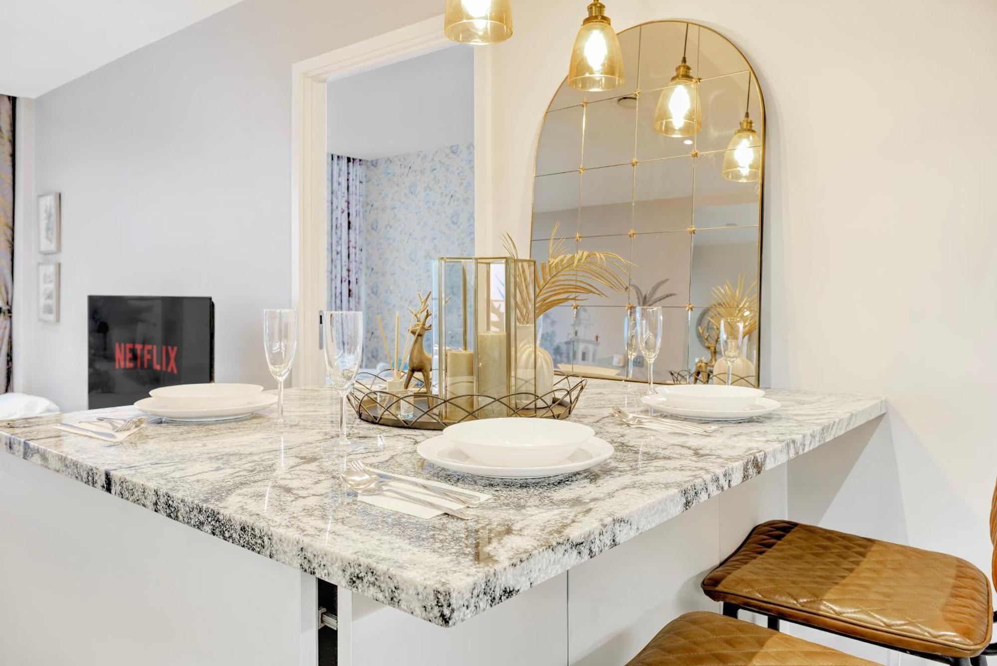 Trendy 3-bed, 2-bath - O2 Escape - Your Ideal Apartment London