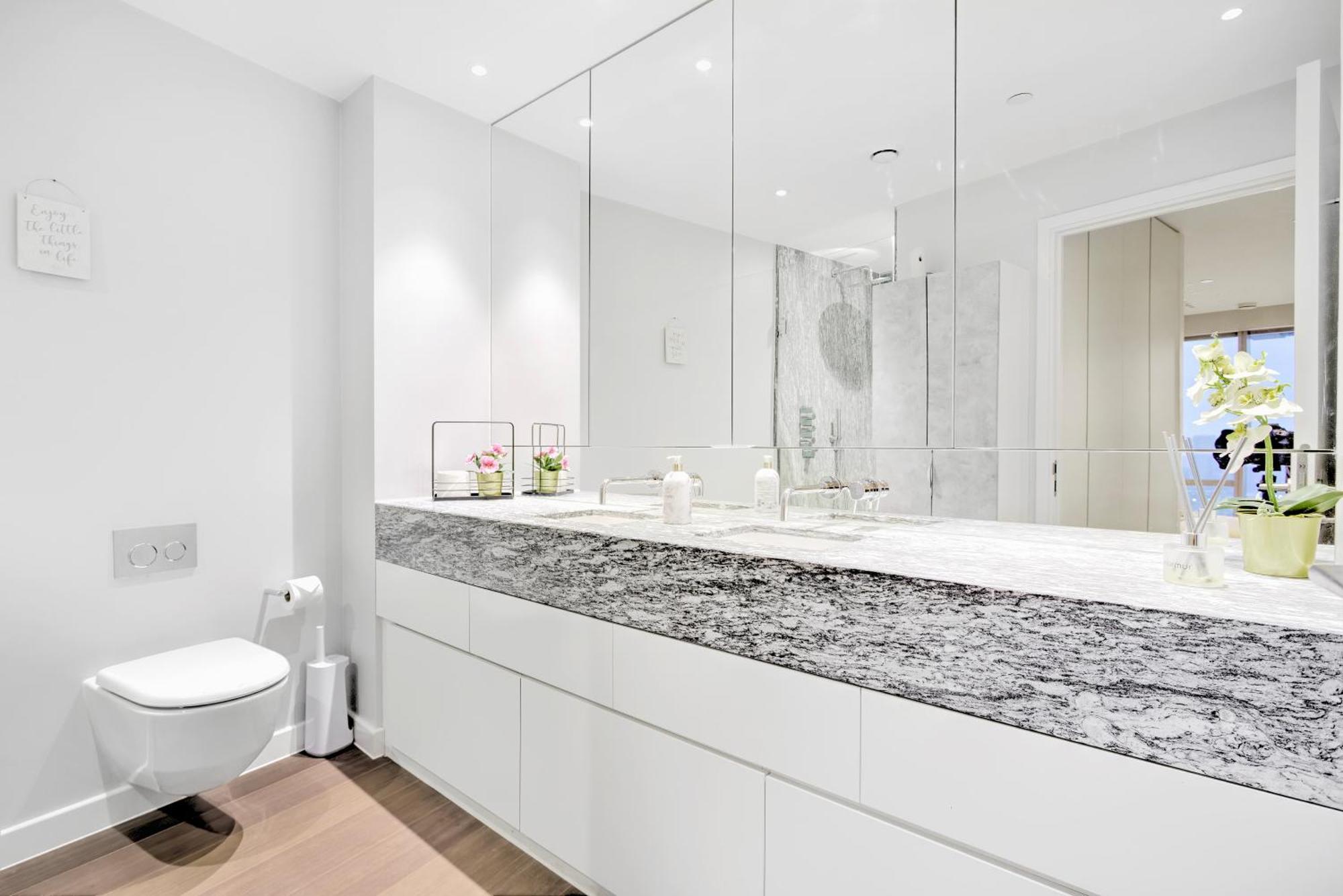 Apartment Trendy 3-bed, 2-bath - O2 Escape - Your Ideal London