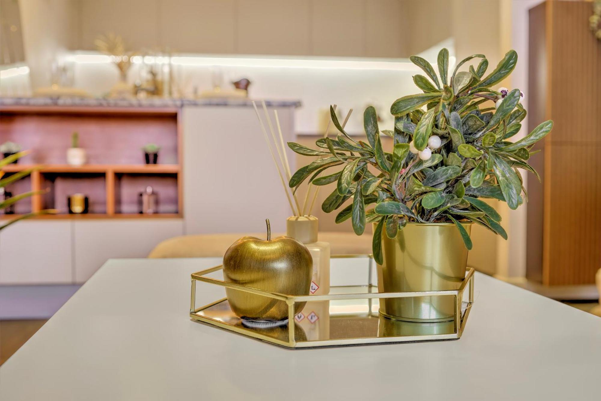 Apartment Trendy 3-bed, 2-bath - O2 Escape - Your Ideal *