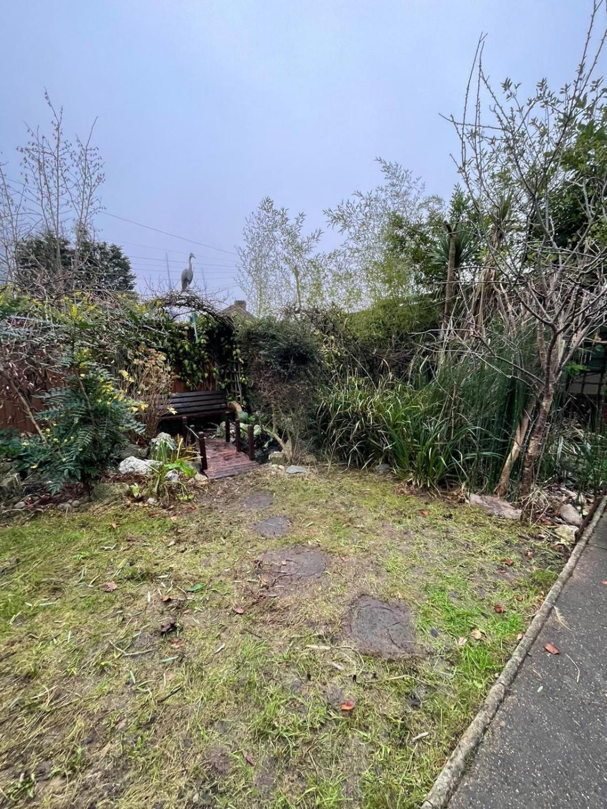 House For 7, Garden With Pond, 20min From Heathrow