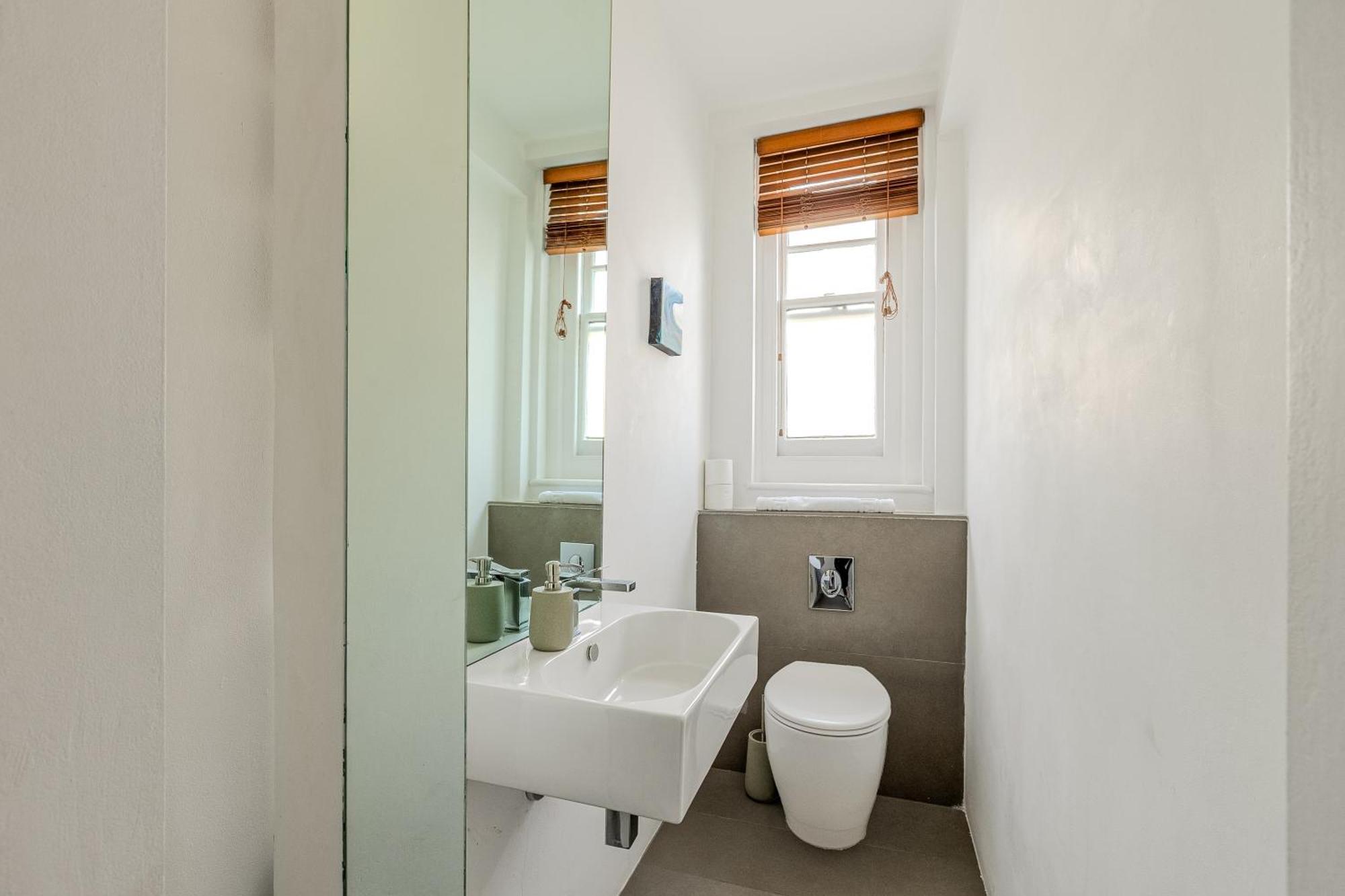 Covent Garden Gem - Charming 1 Bedroom Flat * London