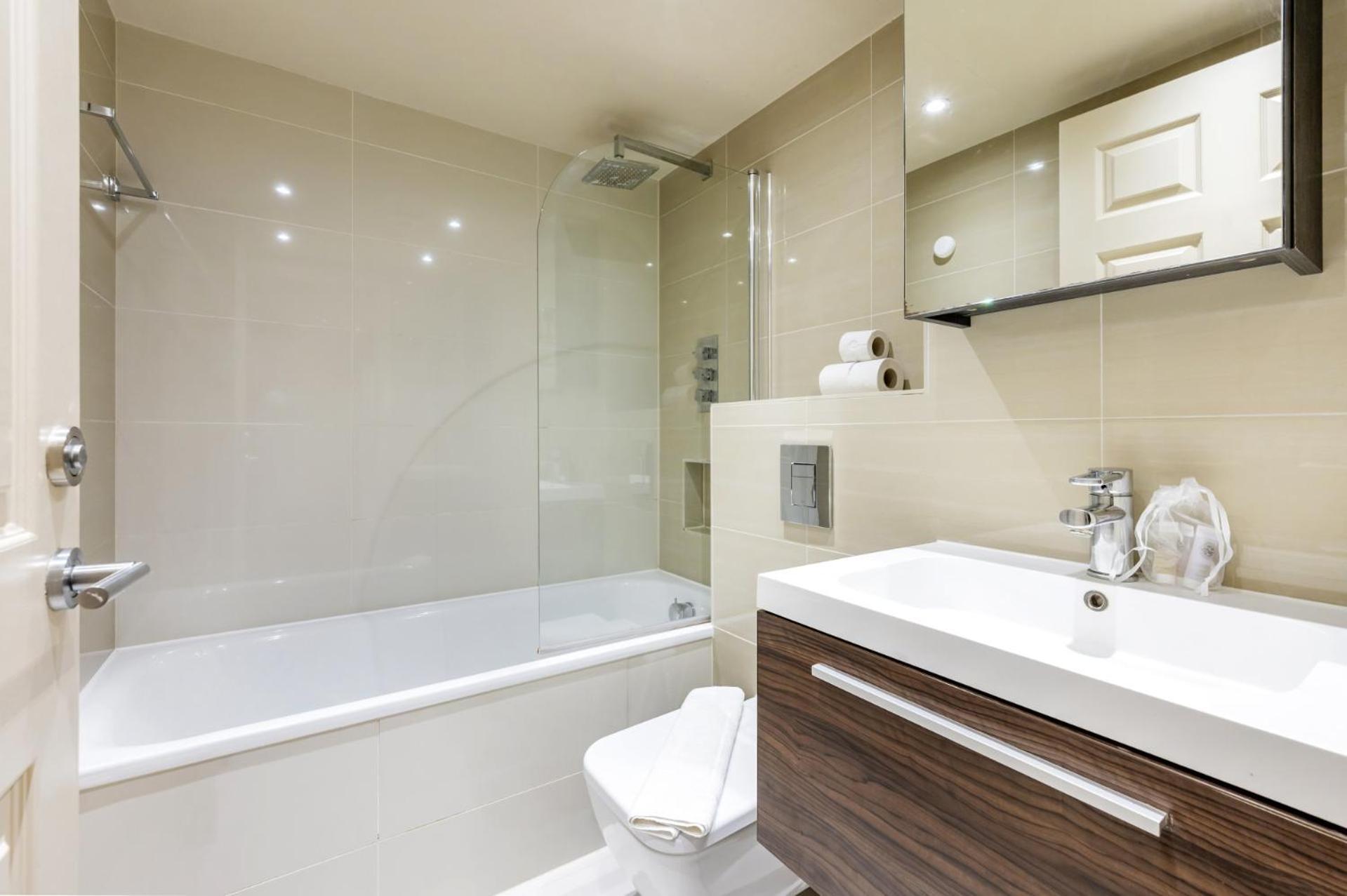 Stylish Retreat In The Heart Of Maida Vale Apartment *