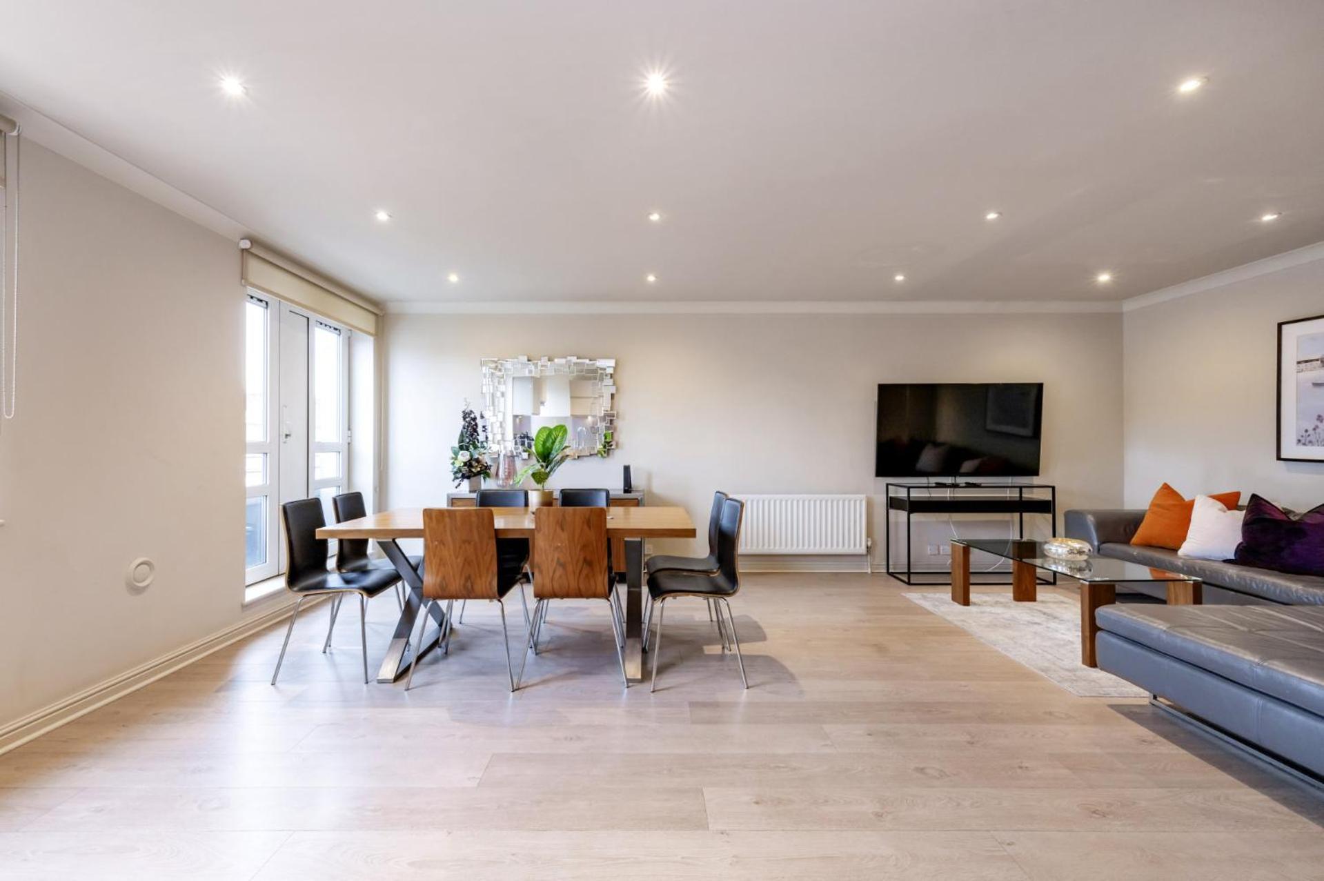 Stylish Retreat In The Heart Of Maida Vale Apartment London