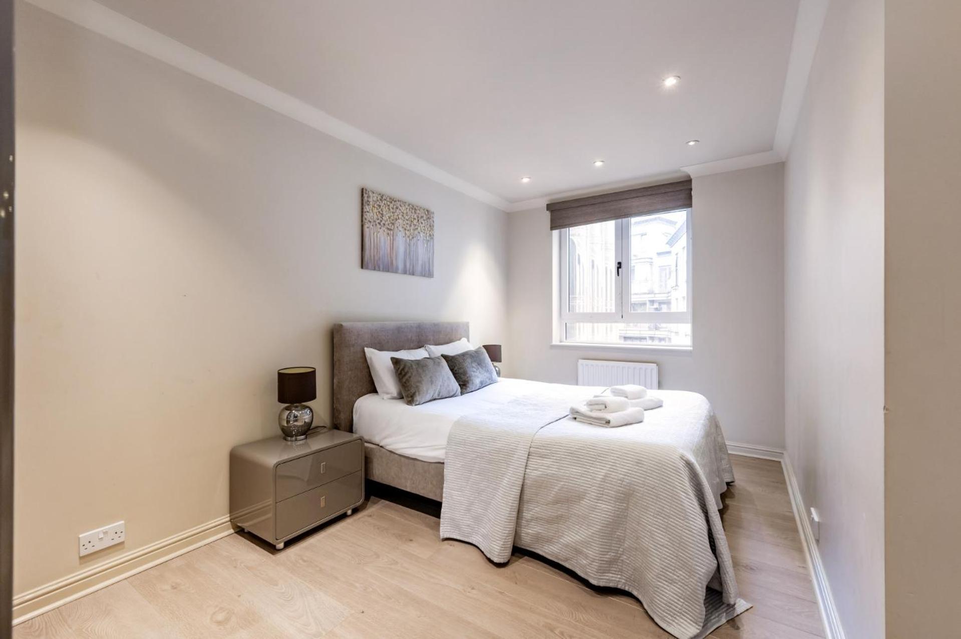 Apartment Stylish Retreat In The Heart Of Maida Vale