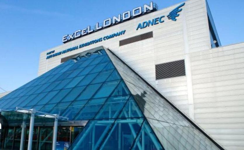 O2 & Excel Zone 2 Sleeps 6 * London