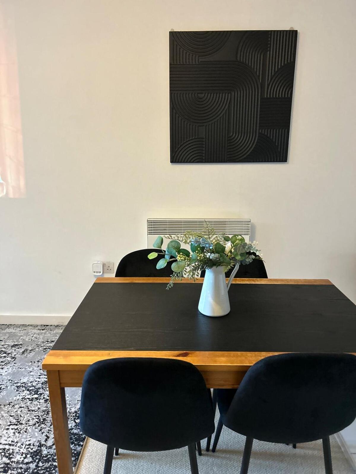 O2 & Excel Zone 2 Sleeps 6 * London
