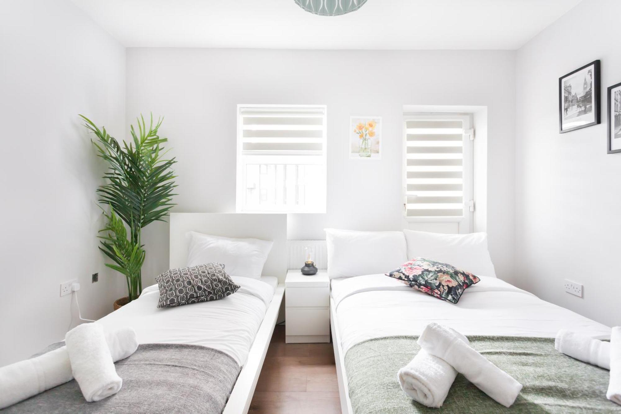 Lovely Flats In Dalston * London