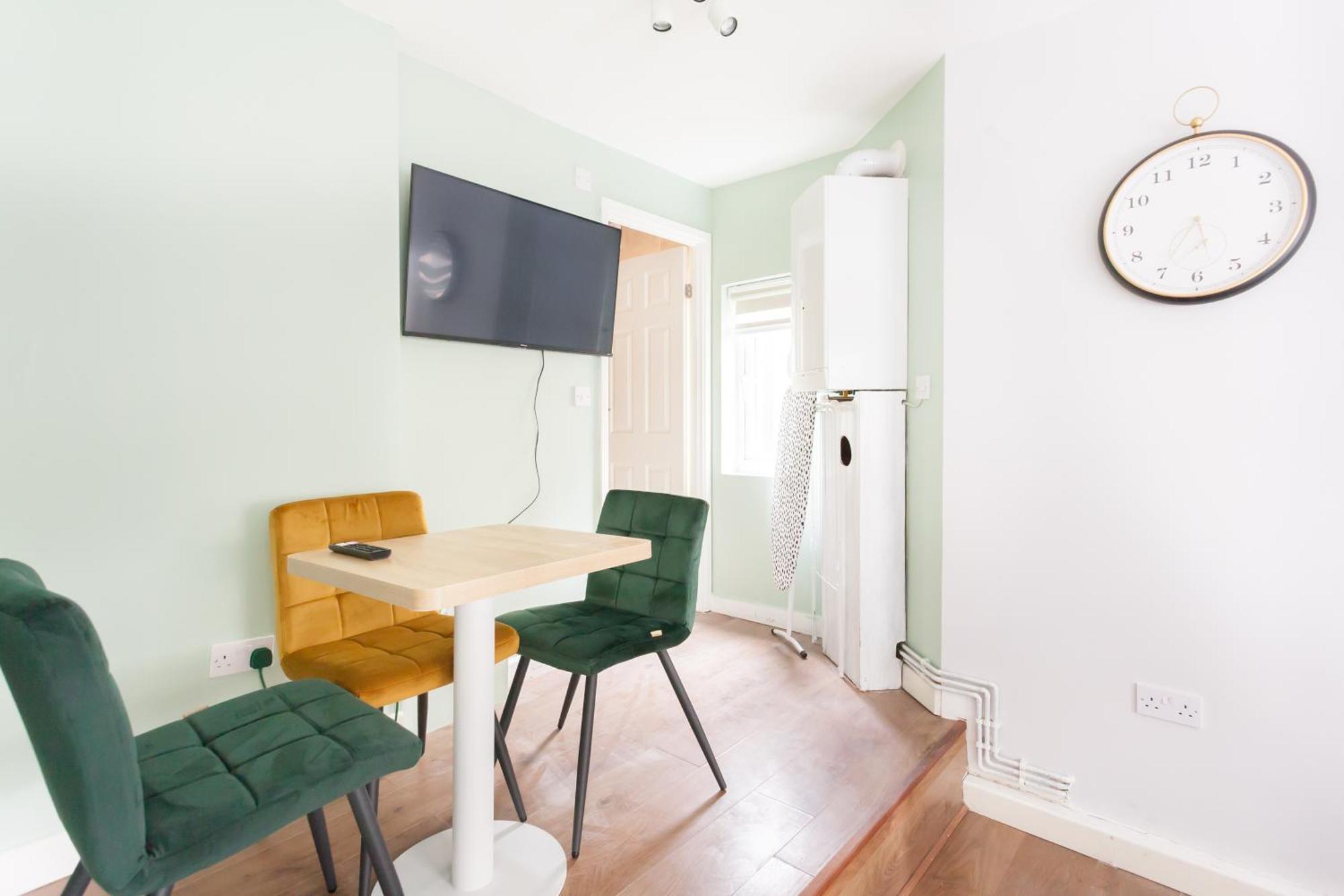 Lovely Flats In Dalston Apartment