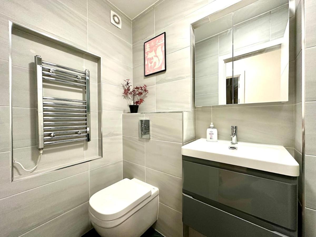 Apartment Deluxe Entire Flat In Centre *