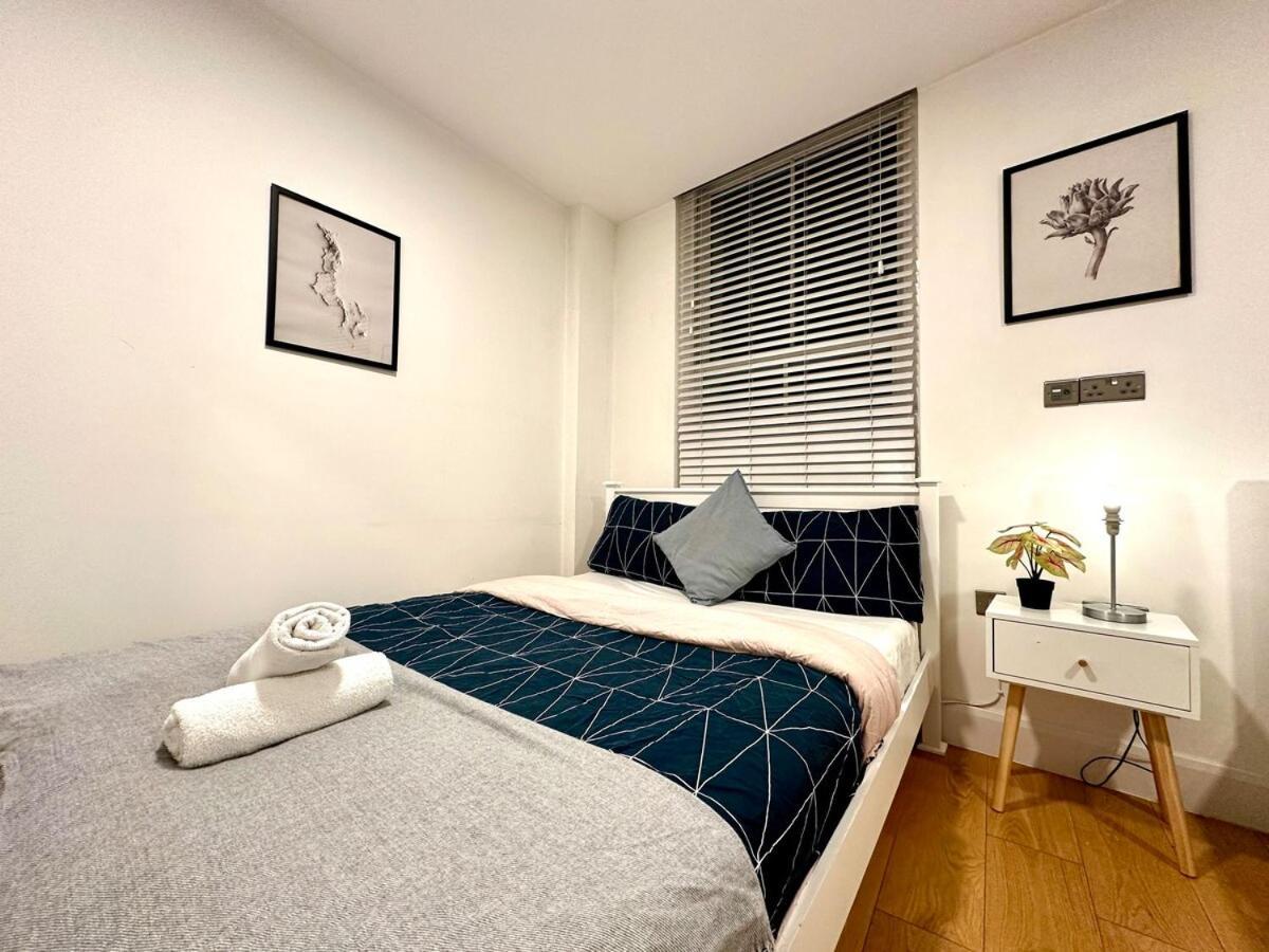 Deluxe Entire Flat In Centre London