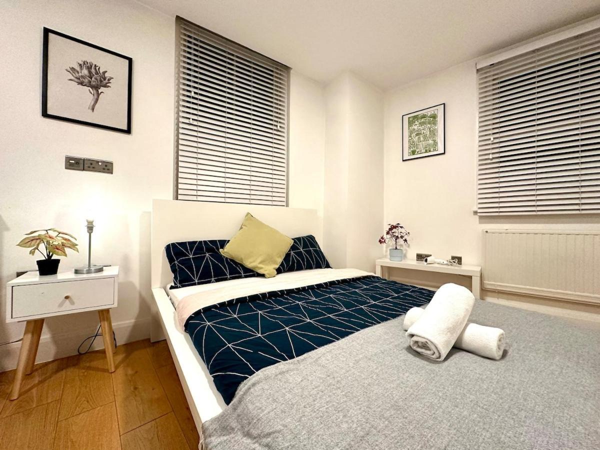 Deluxe Entire Flat In Centre Apartment *